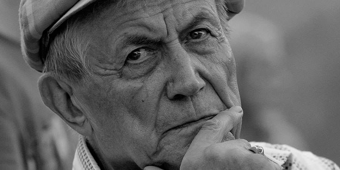 Евгений Евтушенко